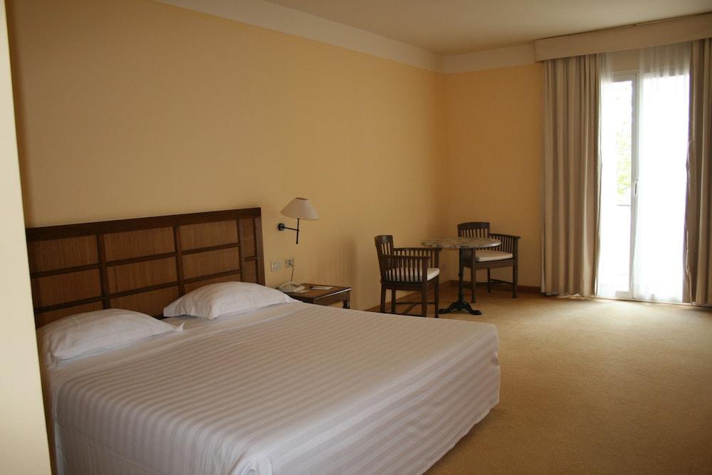 Punta San Martino Otel Arenzano Dış mekan fotoğraf